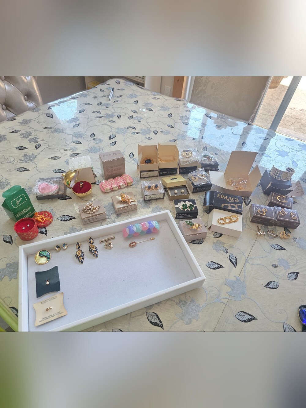 Nwt Huge Avon Lot Vintage Jewelry Lot New